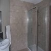 Shower with basin in Bathroom to the cottage rental - siglsdene cottage
